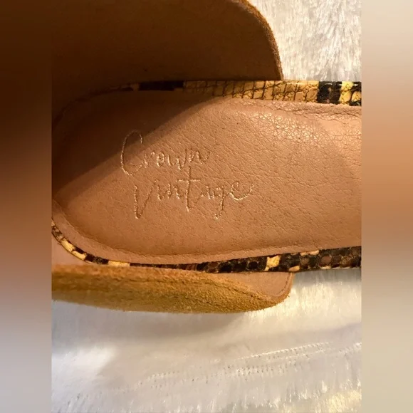 Crown Vintage Yellow Suede Women's Loafers - Picture 6 of 6